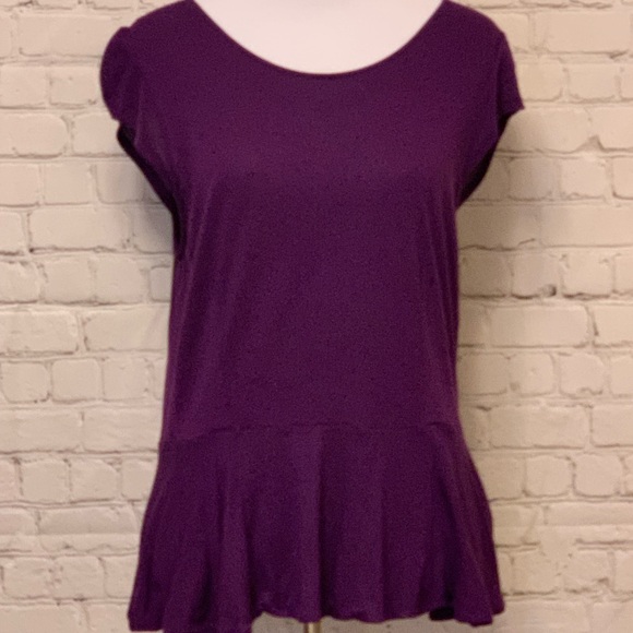 Jennifer Lopez Tops - Jennifer Lopez Zipper Back Top Jennifer Lopez Tops - Jennifer Lopez Zipper Back Top